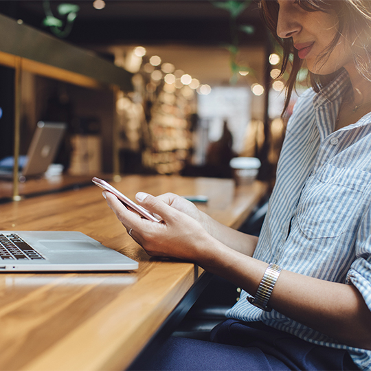 -a3-renkli-yazici-a3-yazici-cep-telefonu-baglantili-wifi-yazici-tavsiye-öneri-renkli-lazer-yazici-renkliyazici